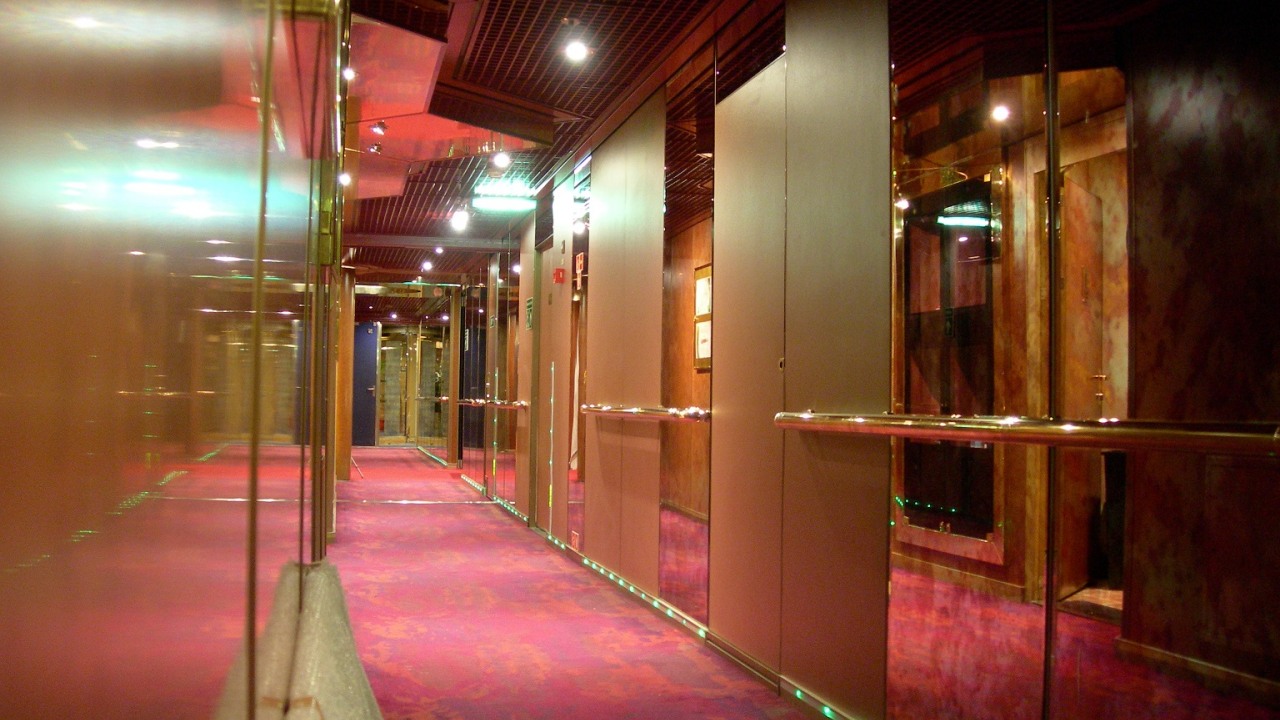 Dry Dock Zuiderdam, Holland America Line, Freeport 2012 (34)